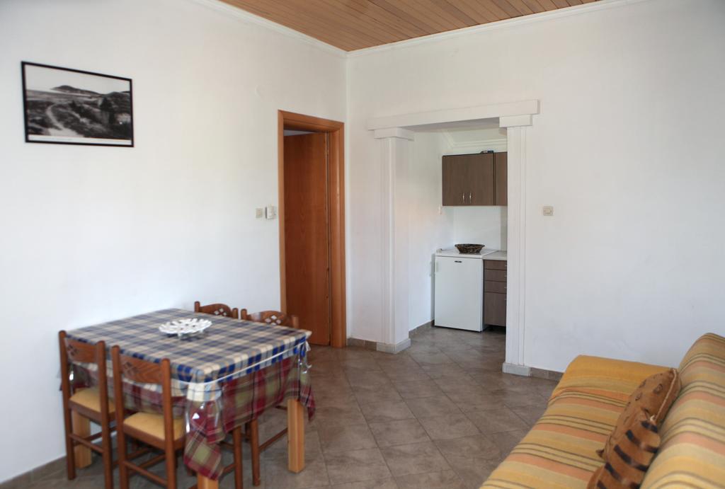 Splantza Apartments Ammoudia Esterno foto
