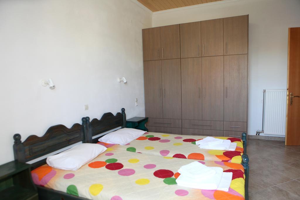 Splantza Apartments Ammoudia Esterno foto